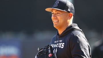 Mar 14, 2022; Tampa, FL, USA; New York Yankees infielder Isiah Kiner-Falefa (9) workouts at George M. Steinbrenner Field. Mandatory Credit: Kim Klement-USA TODAY Sports